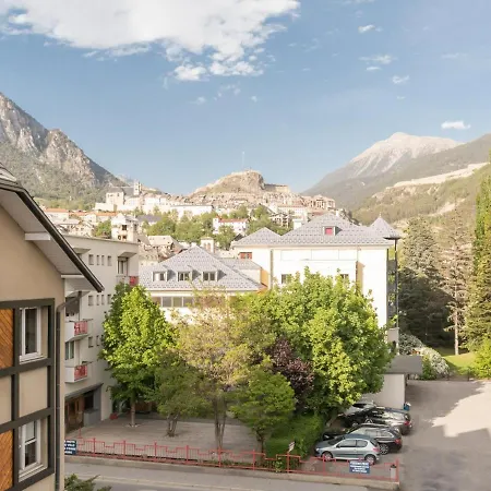 Cosy Avec Balcon, Parking Prive Et A 400m Des Telecabines - Centre-ville - Fr-1-330c-19 * Briançon
